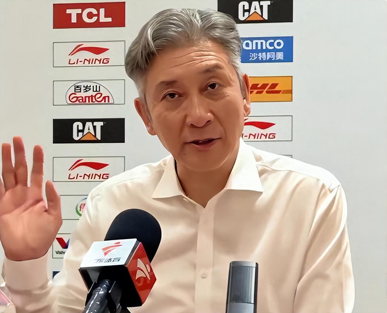 体育娱乐-深圳男篮为何能越打越强？他们的做法，辽宁男篮应该好好学学