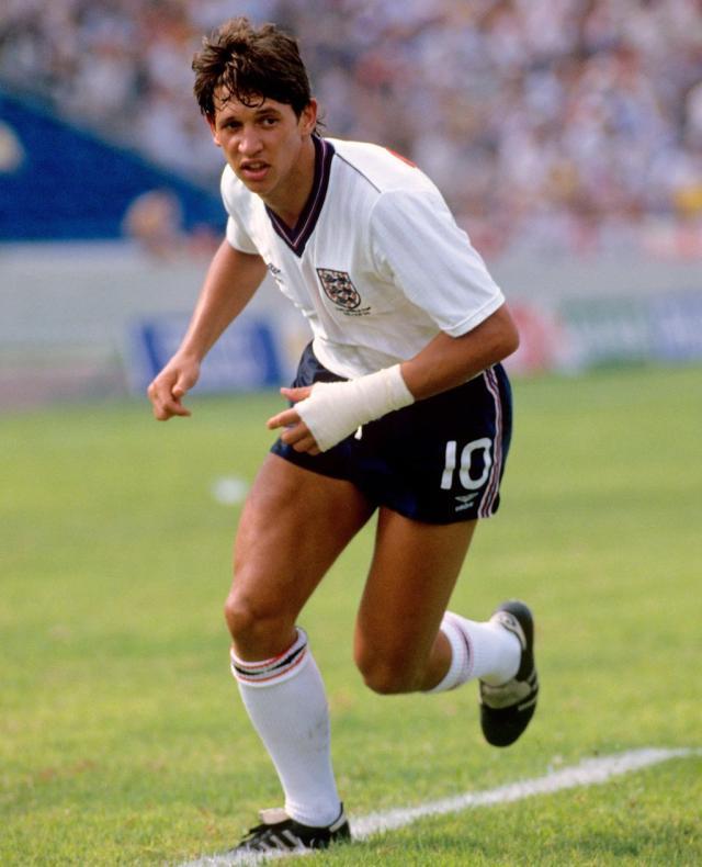 赛事直播-【话题】生涯零红牌！提起“球场天使”，你最先想起谁？